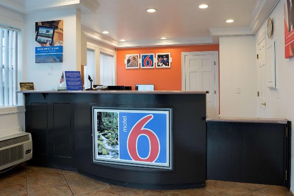 Motel 6-Canby, OR image 47