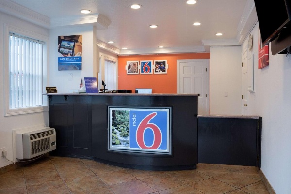 Motel 6-Canby, OR image 48