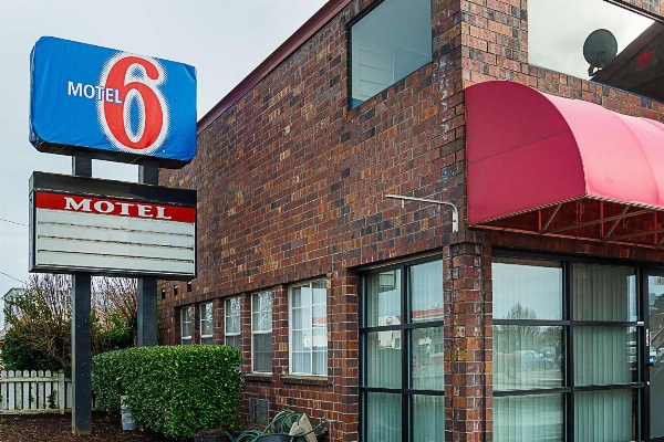 Motel 6-Canby, OR image 37